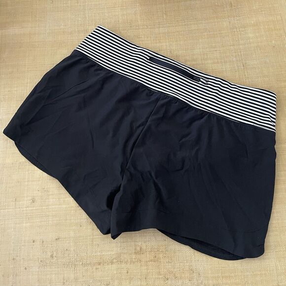 Gap Fit Black Athletic Bike Shorts S Activewear White Stripes Zip Pocket GStep - Picture 3 of 10